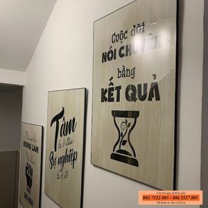 Bộ ba tranh động lực treo cầu thang