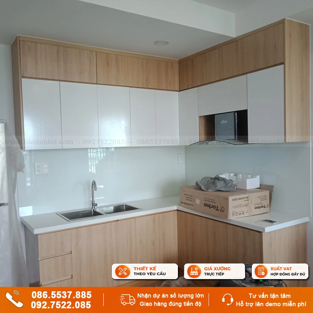 Kính ốp bếp hiện đại