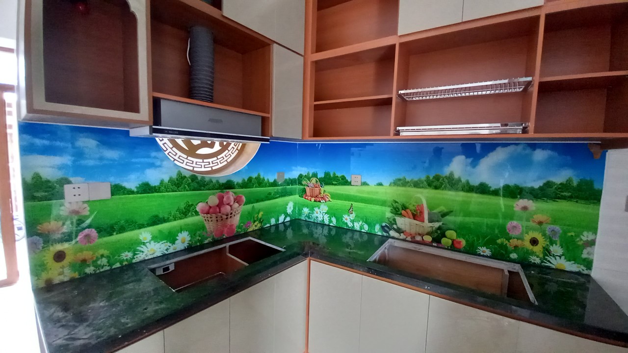 Tranh kính cường lực ốp bếp giá xưởng
